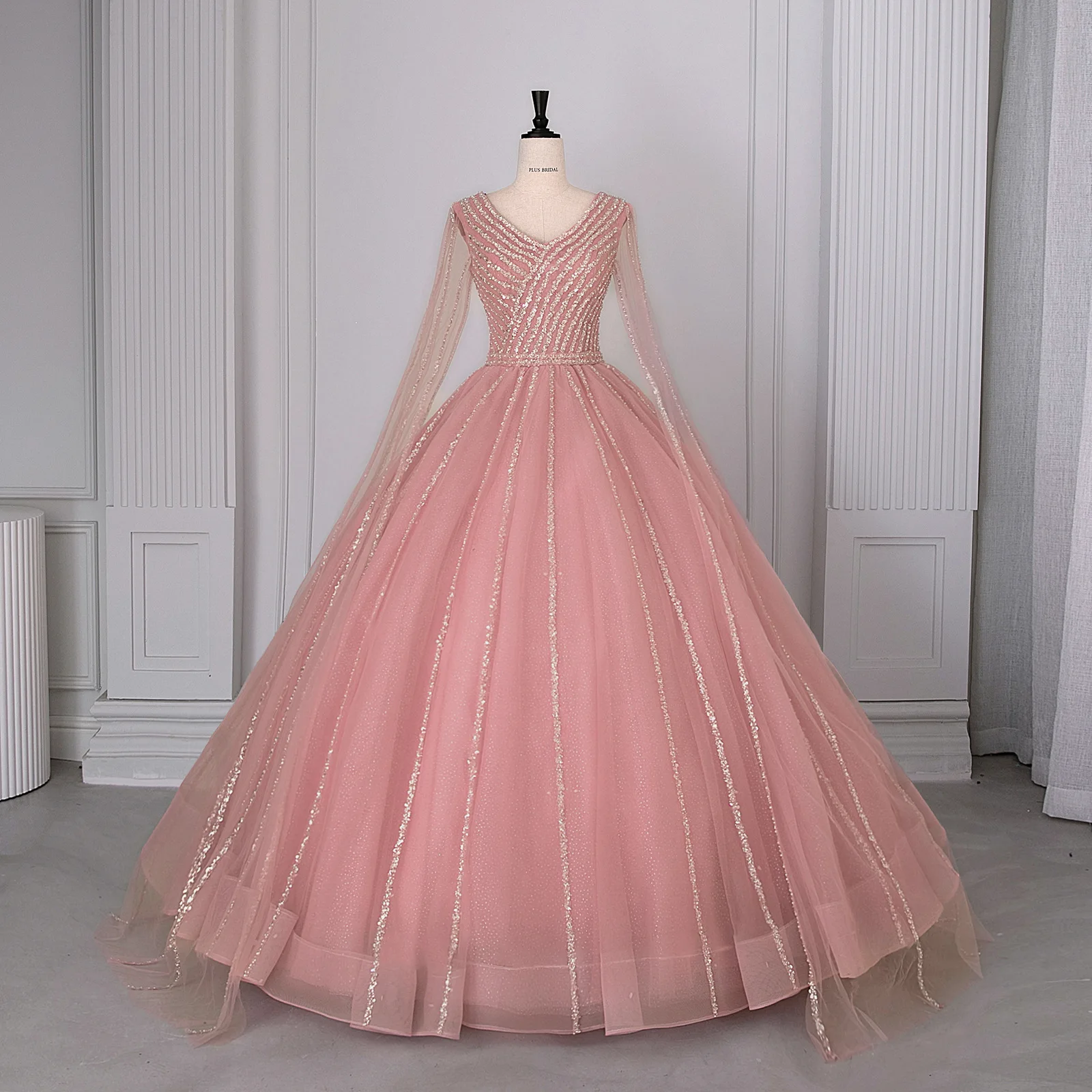 Robe de soirée rose 15 robes de Quinceanera robe de bal avec épaule Cape robe de bal 15 ans robes pour Quinceanera personnalisé