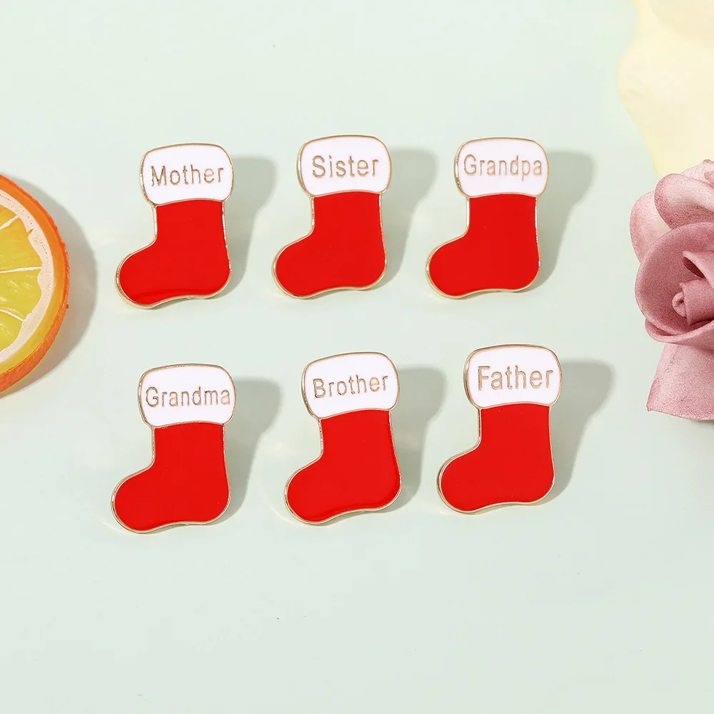 Christmas Festival Series Sock Brooch Member of Family Bag Badge Hanging Collar Pin Funny Decoration Accessories Ornament Gift