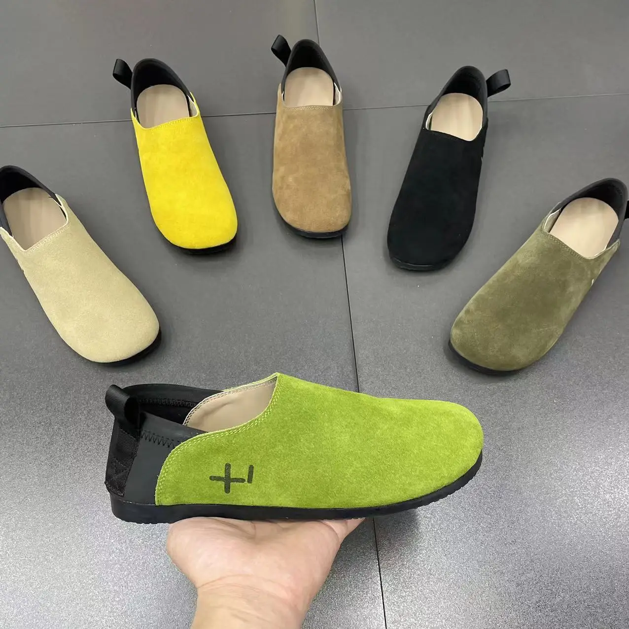 Neue Low-Top-Bohnen schuhe Farbe Wildleder Leder Slip-On Schuh Hand Slip auf weichen Sohlen Lederschuhe Mode lässig Herren schuhe