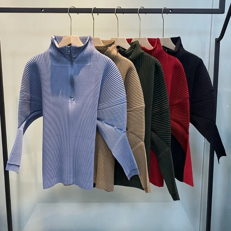 

Плиссированные топы Miyake 2026: Новая универсальная кофта на молнии с длинным рукавом, в японско-корейском стиле, повседневная женская футболка с воротником поло, простая одежда