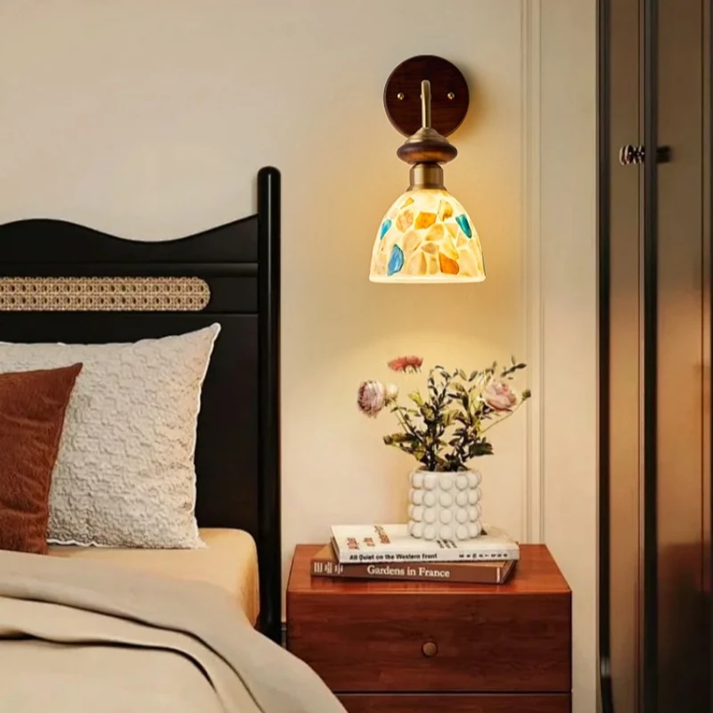 

medieval wall lamp, bedroom bedside lamp, living room background wall, stairs, corridor, aisle, high sense, shell wall lamp