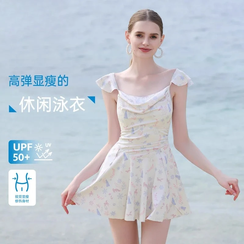 

Женский слитный купальник 2025 – скрывающий живот, приталенный, с юбкой, идеален для пляжных курортов и отдыха в горячих источниках