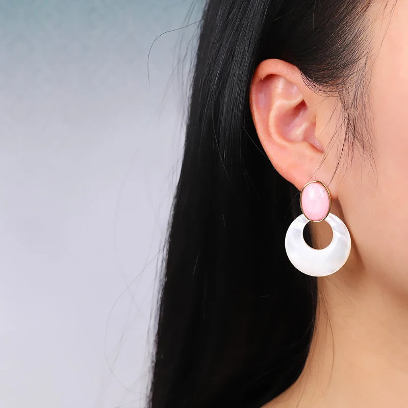 Vintage Sweet New in Pink earrings for women Silver inlaid Lapis Lazuli Artificial Fritillaria Light Luxury Wedding Jewelry image 5