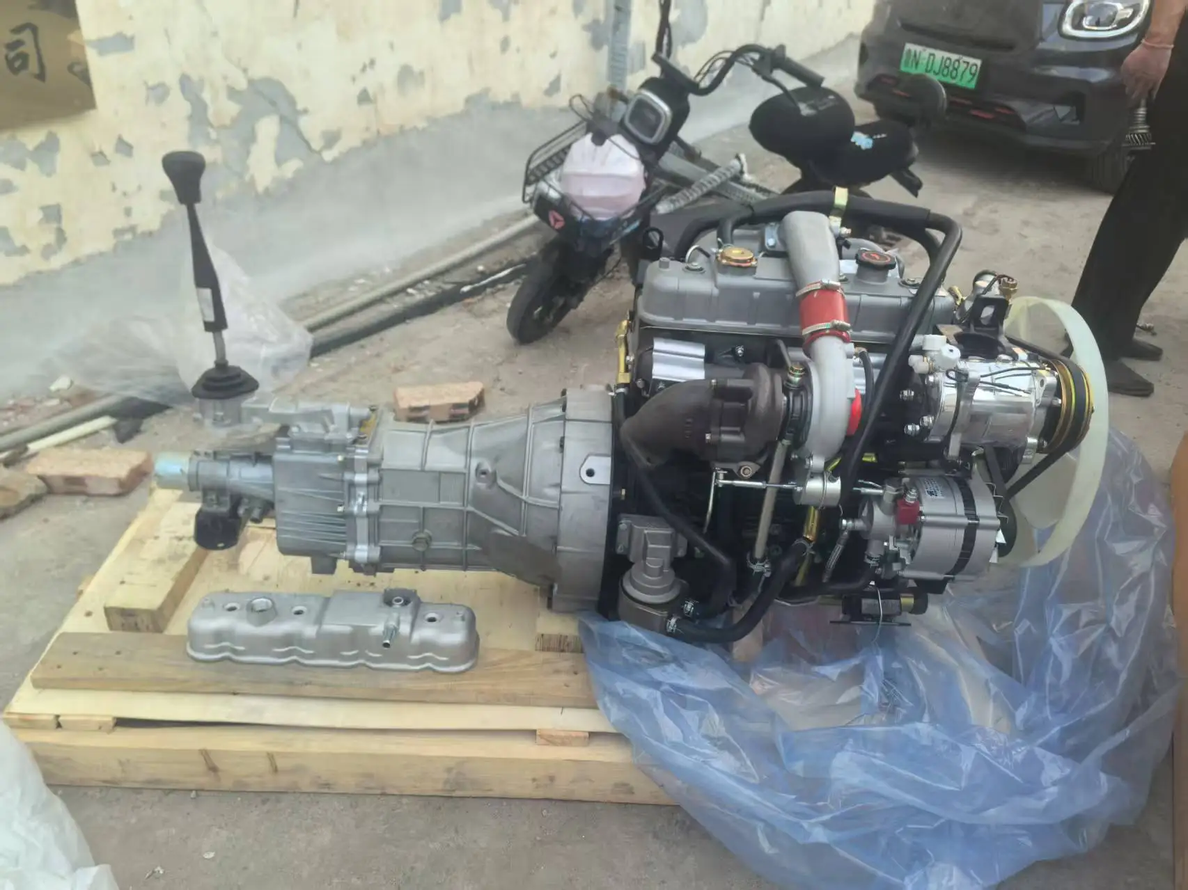 UU 4JB1T Turbocharged Diesel Engine 5 Speed Manual Transmission Complete Motor Assembly For 2WD 4x2 Pickup Light Truck Bus