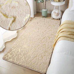 Alfombra de piel sintética de conejo para dormitorio de niños, alfombrillas suaves y esponjosas, alfombras de mármol dorado, decoración de sala de estar, alfombra de cabecera de lujo