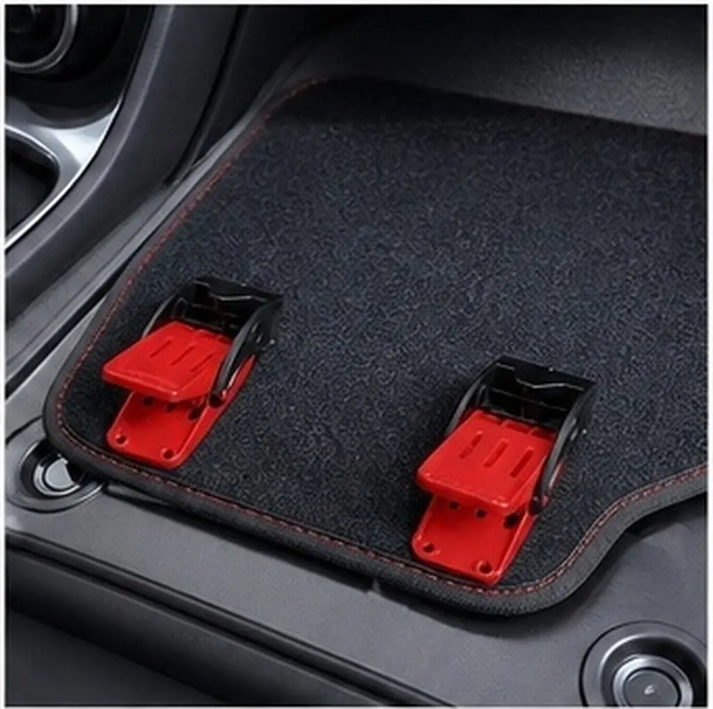 4Pcs Car Carpet Holder Clips Portable Lightweight Floor Mat Retainers for Car Wash Mat Drying Auto Detailing Sturdy Steel ABS