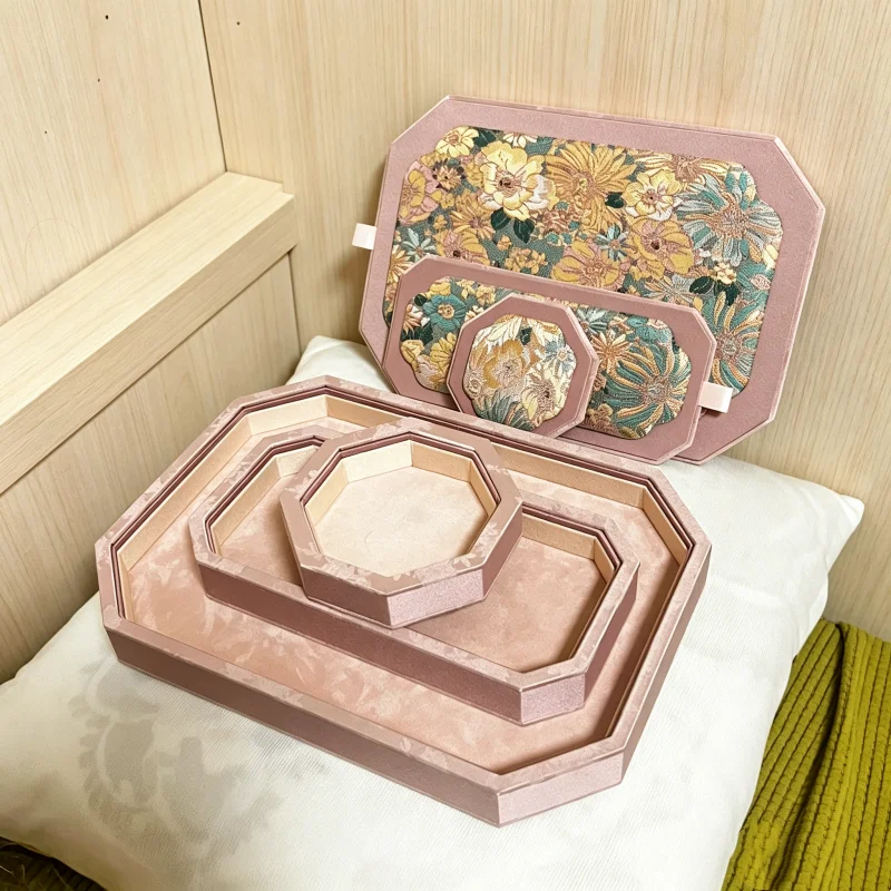 Royal Velvet Jewelry Display Tray with Lid, Eid Gift Viewing Plate for Jade & Ring, Dustproof Storage for Bangle & Necklace