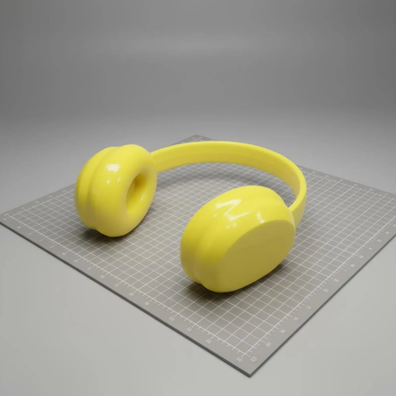 

17cm Cotton Doll Accessory Cute Design Miniature Doll Headphones Plastic Toy Headset New Design Perfect Gift for Dollhouse Play