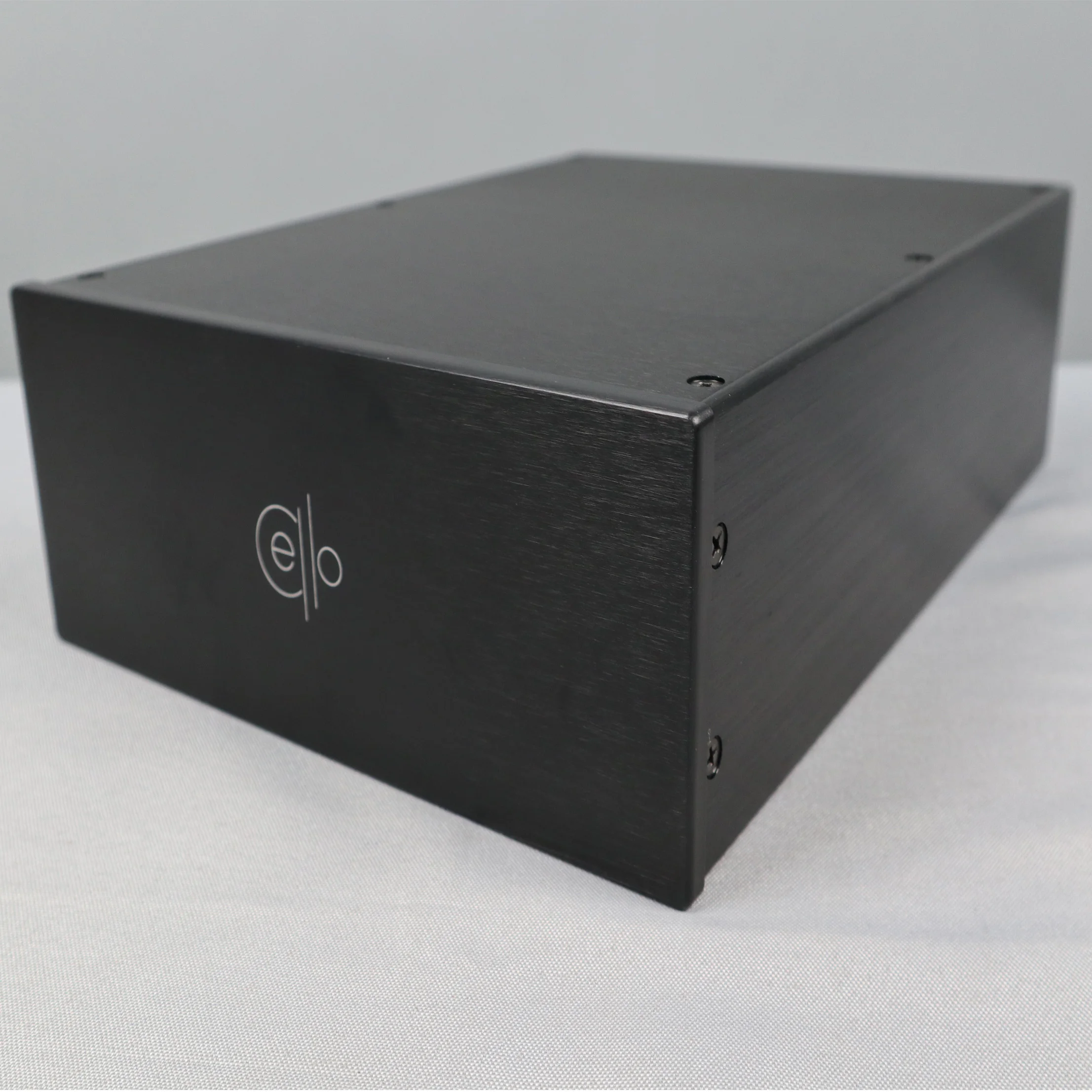 

CELLO Silver / Black Full Aluminum Amplifier Enclosure Preamp Chassis PSU Case DIY Box