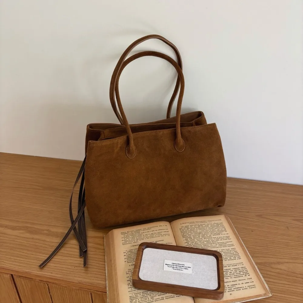 New Matte Cowhide Briefcase Large-capacity Commuter Tote Bag Genuine Leather Advanced Slack Commuter Texture Unique Fashion
