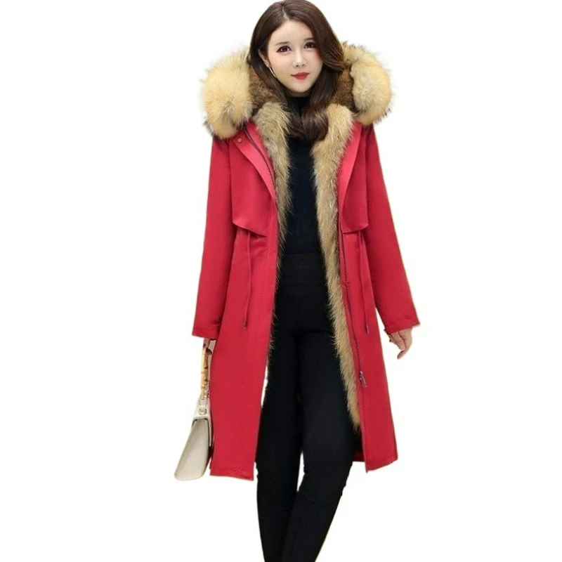 De nieuwe herfst-/wintercollectie 2026 met middellange kunstbontjas voor damesvoering en afneembare driedelige jas