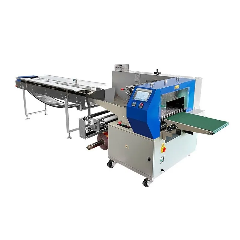 Disposable bath towel packing machine bagged paper towel disposable face towel pillow packaging machine