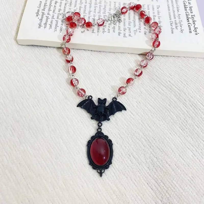 새로운 다크 고딕 디자인 스칼렛 스파이더 크리스탈 목걸이 호러 스타일 할로윈 액세서리