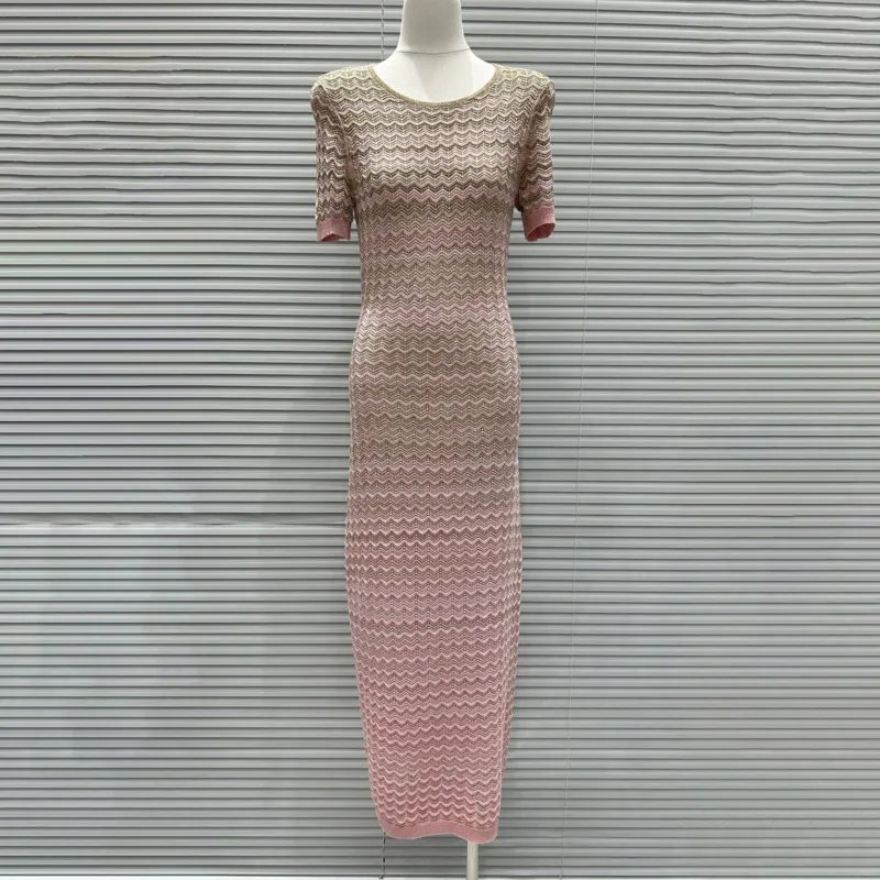 CHUJIE 2025 サマーニットワンピース |   カラーグラデーションデザインラウンドネックスリムフィットTシャツドレス |   ファッションレディースドレス