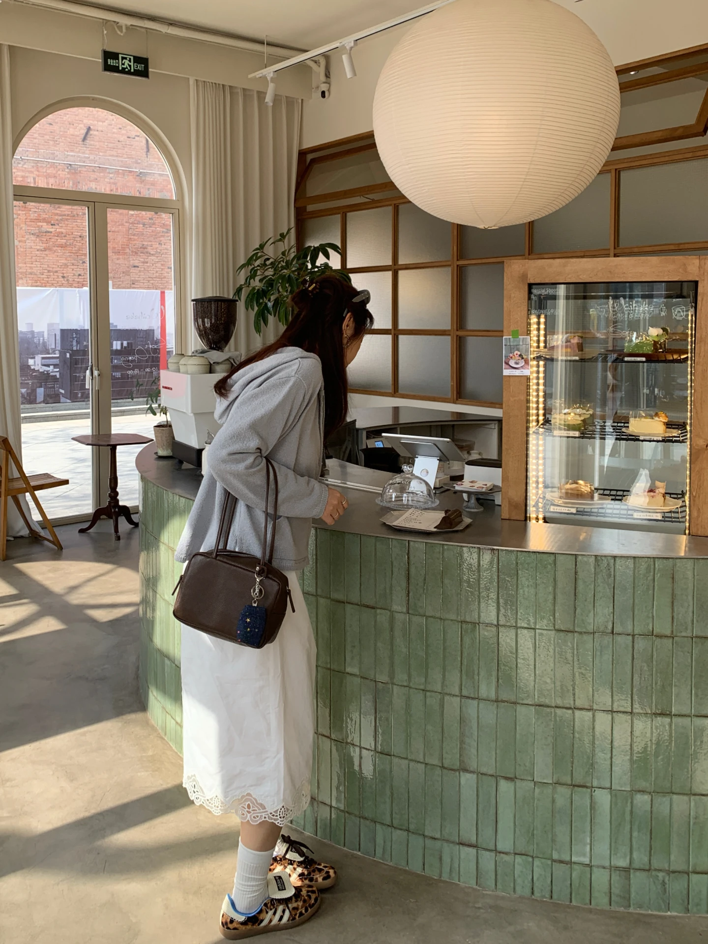 

Белая юбка с кружевной отделкой и эластичной талией в корейском стиле, универсальная, из хлопка Bashaoya, с вырезами, прямого кроя, весна-лето