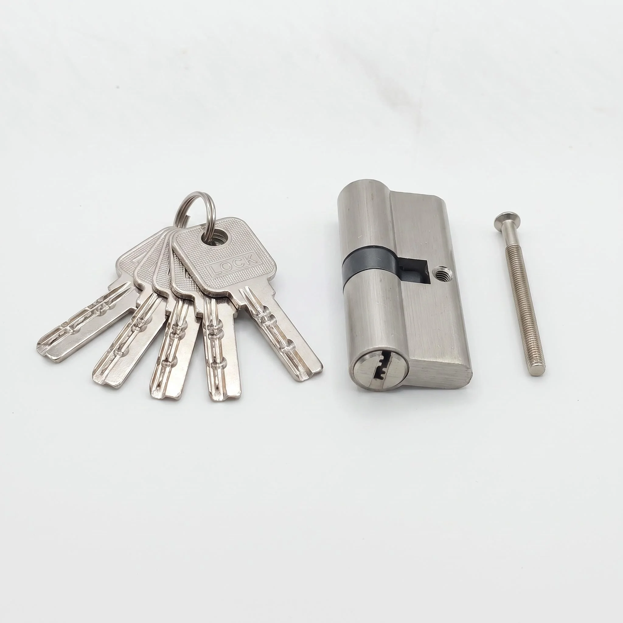 1Pc Double-Opening 70mm High-Quality Copper Core Lock Cylinder, Double-Opening Anti-Theft Lock Cylinder, with Five Keys, Brushed Nickel Highlights the Metallic Shine, Easy to Install, Door Lock Replacement Part, Essential for Renovation, Suitable for Security Doors, Office Doors, Bedroom Doors, and Other Indoor and Outdoor Locations
