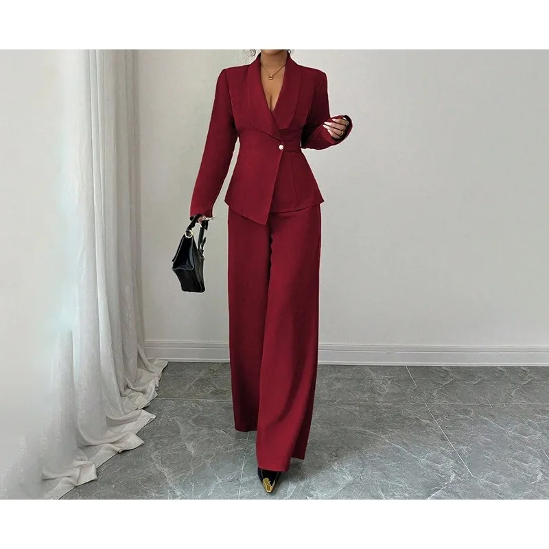 

Осенний трансграничный женский комплект в европейском и американском стиле. Стильный элегантный пиджак с длинными рукавами. Прямые брюки. Комплект из двух предметов.
