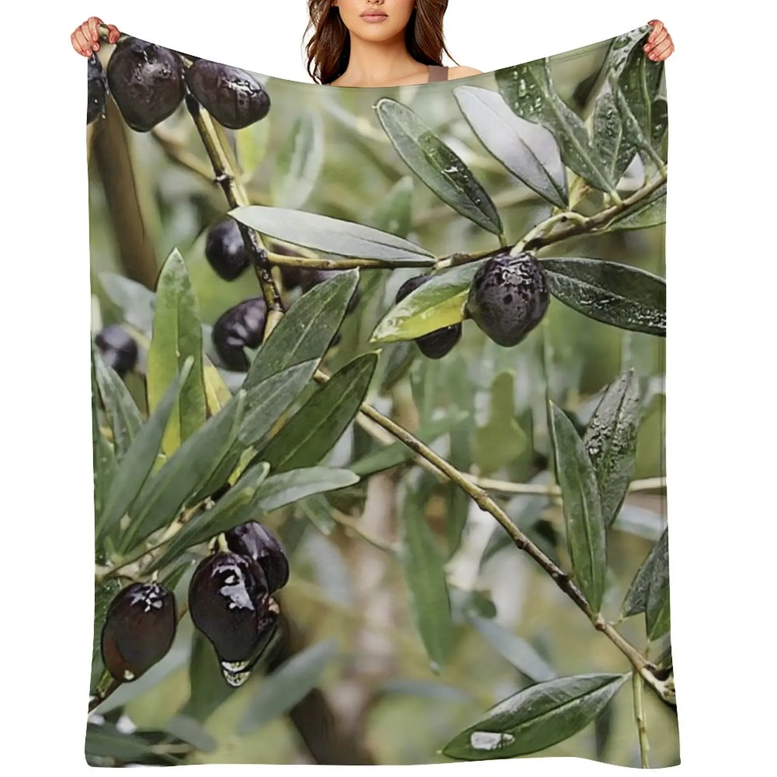 

Olive sotto la pioggia Throw Blanket Personalized Gift Retros sofa bed Furrys Blankets
