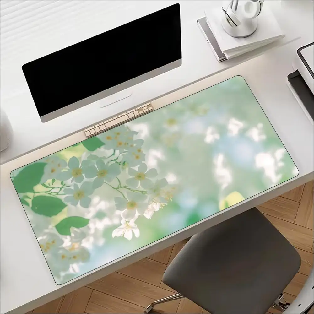 White Floral Branch Spring Nature Art Non‑Slip Rubber Mouse Pad For Precise Mouse Control Gaming Desktop Daily Sessions