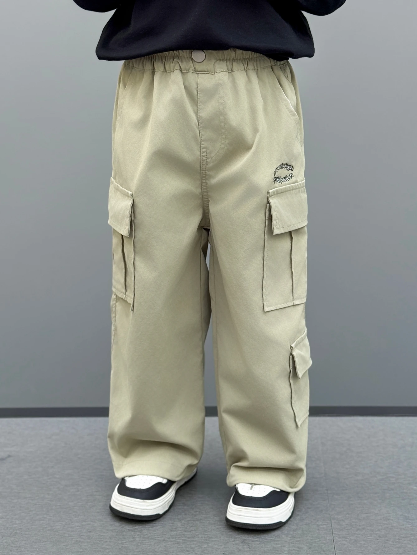 

Breathable Kids Cargo Pants, Soft Lightweight Toddler Boy Khaki Trousers, Durable Multi-Pocket Casual Pants For School & Play