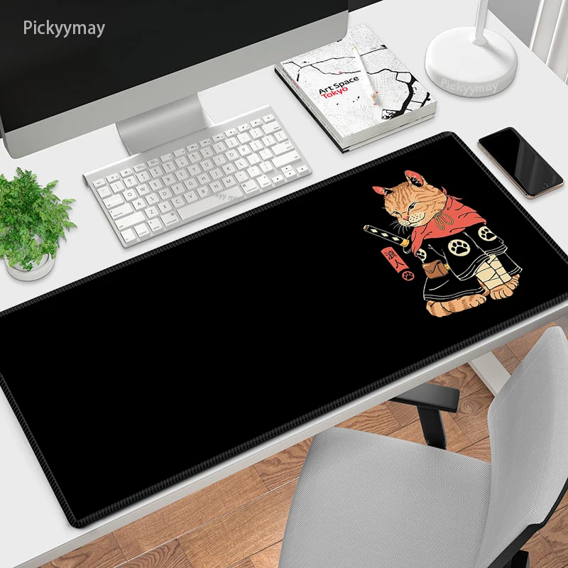 

Japan Samurai Cat Large Mouse Mat Art Mousepad Big Black Mousepads Rubber Keyboard Mouse Mats Desk Pad HD Mouse Pads 900x400