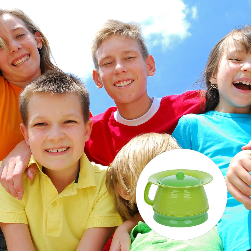 

Portable Urinal Kids Chamber Pot Covered Spittoon H held Potty Lidded Container Durable Plastic Easy Clean Family Use Practical