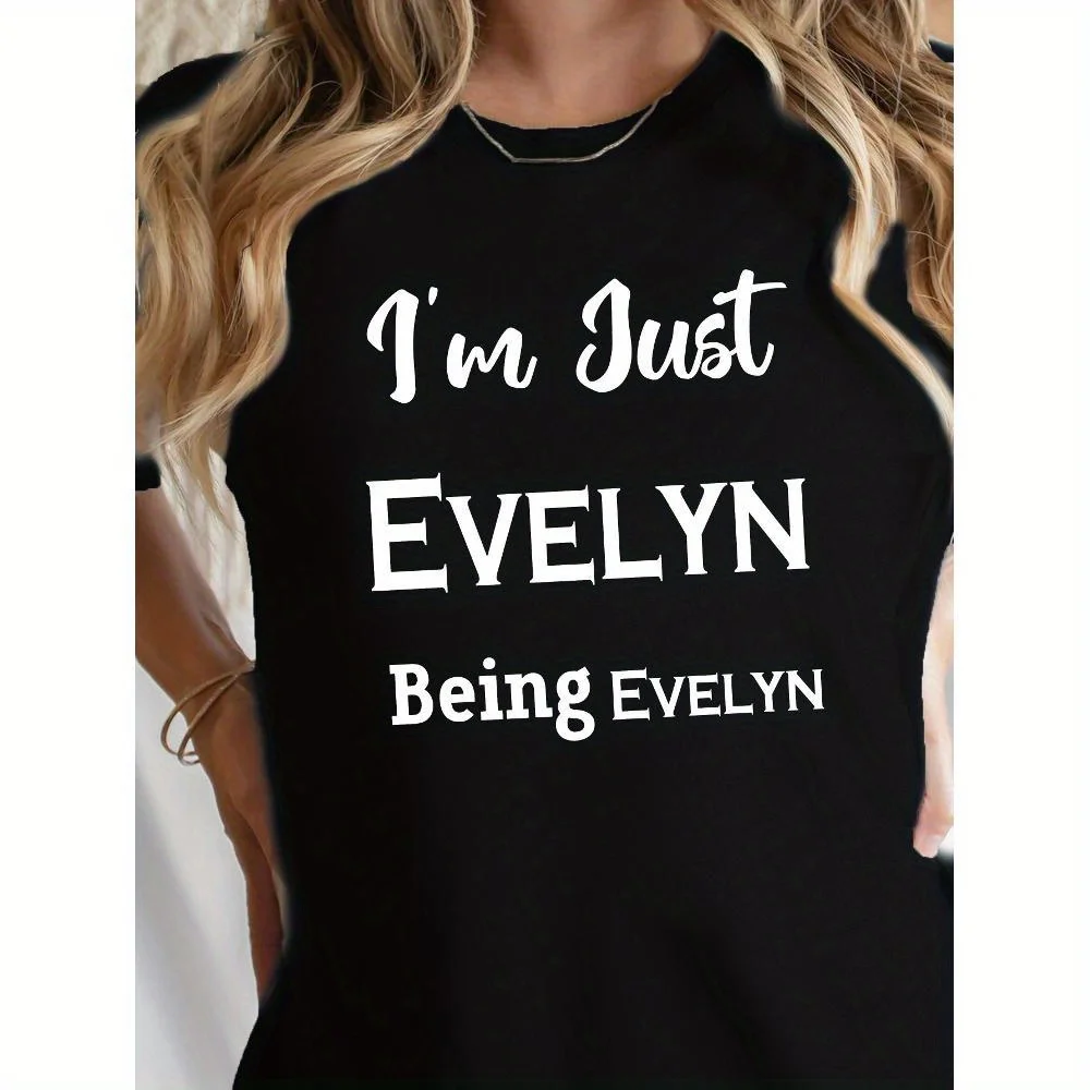 Stylish sports-style women's T-shirt, crew neck design, versatile and good-looking, and comfortable when running.