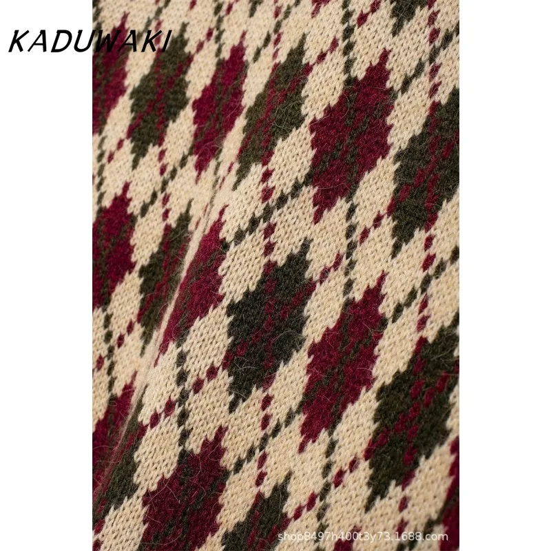 KADUWAKI أنيقة المرأة الجبهة التصحيح جيوب Argyle سترة متماسكة سترة طويلة الأكمام زر متابعة الإناث ملابس خارجية أنيقة الإناث