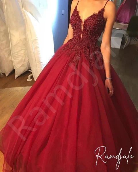 Vestidos de quinceañera, vestido de baile de tul rojo oscuro, vino, tirantes finos, apliques de cuentas, hinchado, agujero de cerradura, dulce vestido de noche de graduación 18