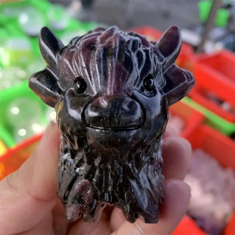 1PCS Natural Garnet Highland Yak Carving Reiki Healing Stone Unique Children's Birthday Gift Home Decorative Item
