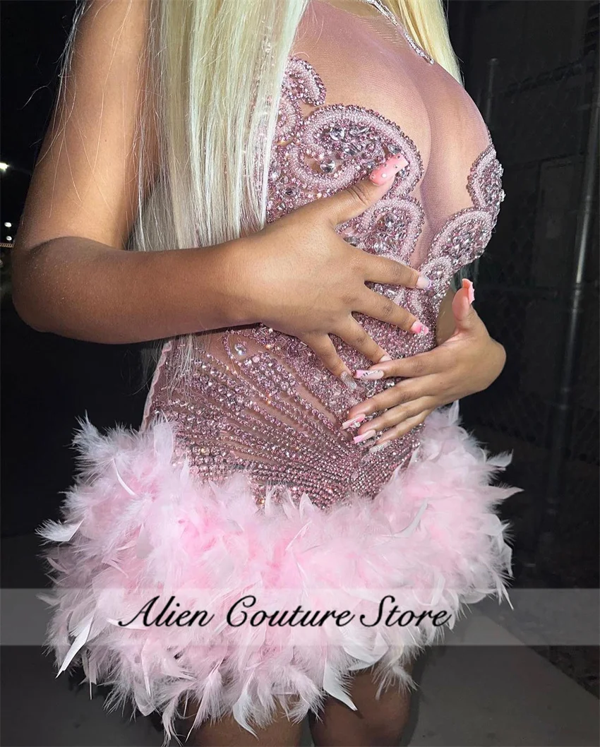 Glitter Red Short Prom Dresses Luxury For Black Girls Crystal Rhinestones Feathers Birthday Dress Cocktail Gown Customized 