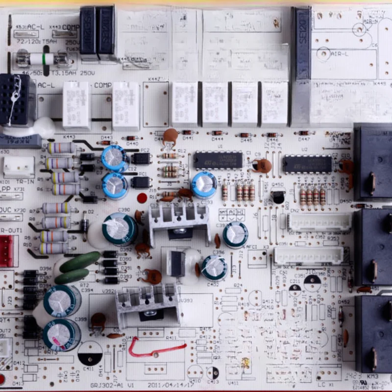 

Circuit board computer board main internal M303F3M 30133017