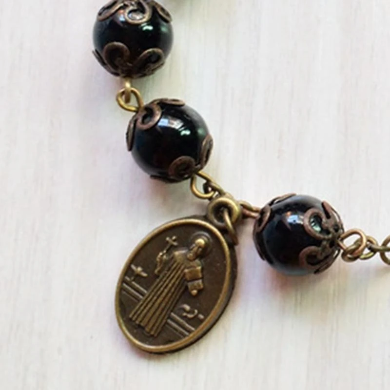  Nice Religious Catholic Bracelets Charm Crucifix Black Glass Beads Bracelet Pendants Jewelry Decoration for Women Gifts