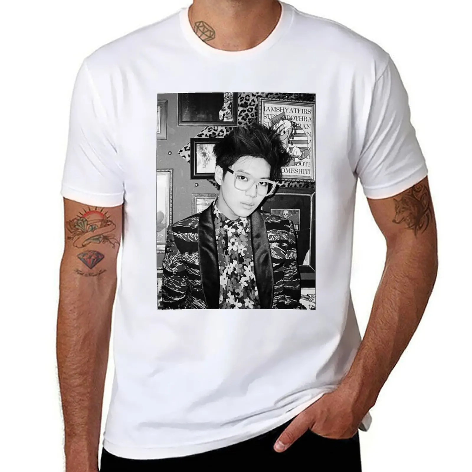 

SHINee WHY SO SERIOUS TAEMIN T-Shirt man t shirt heavy cotton anime t shirts for man T-Shirt
