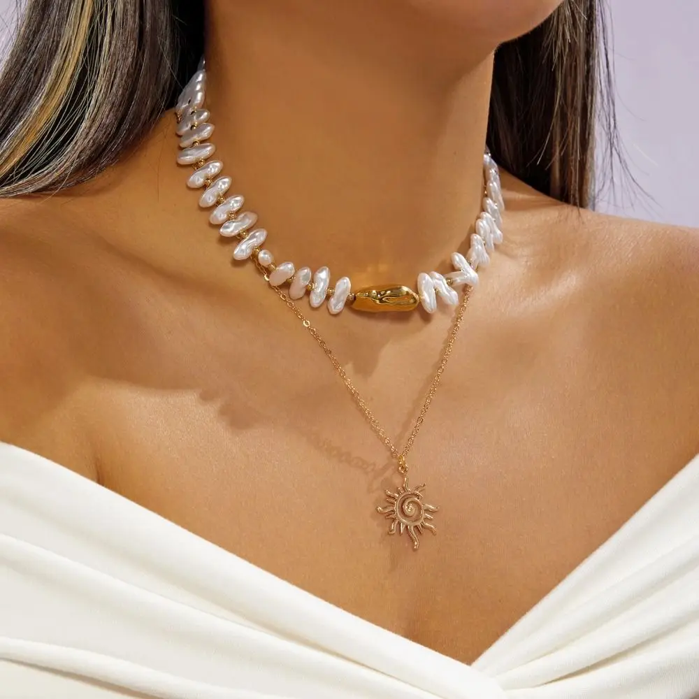 Baroque Style Sun Pendant Sunflower Pendant Irregular Pearl Stackable Lava Texture Faux Pearl Clavicle Chain Elegant Wear