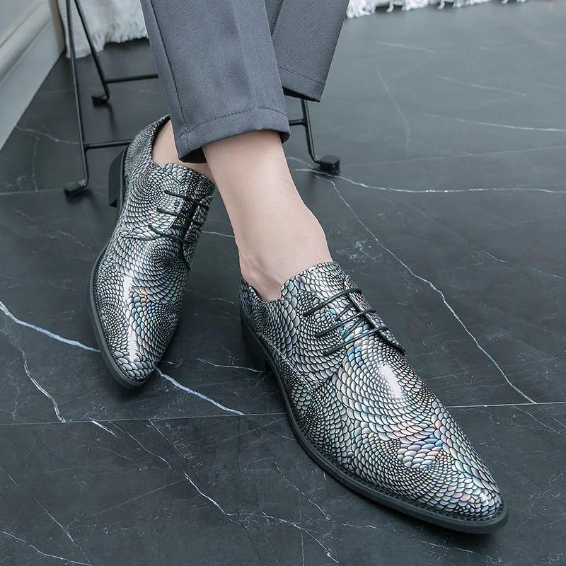 New 46 47 large size 48 pointed leather shoes for men business formal wear lace-up patent leather brightening face increase
