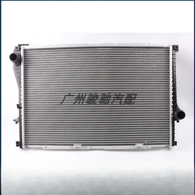 

Подходит для BMW 5 серии E39, основной резервуар для воды E38, радиатор 520 525 530 535, сеть охлаждения 730735728.