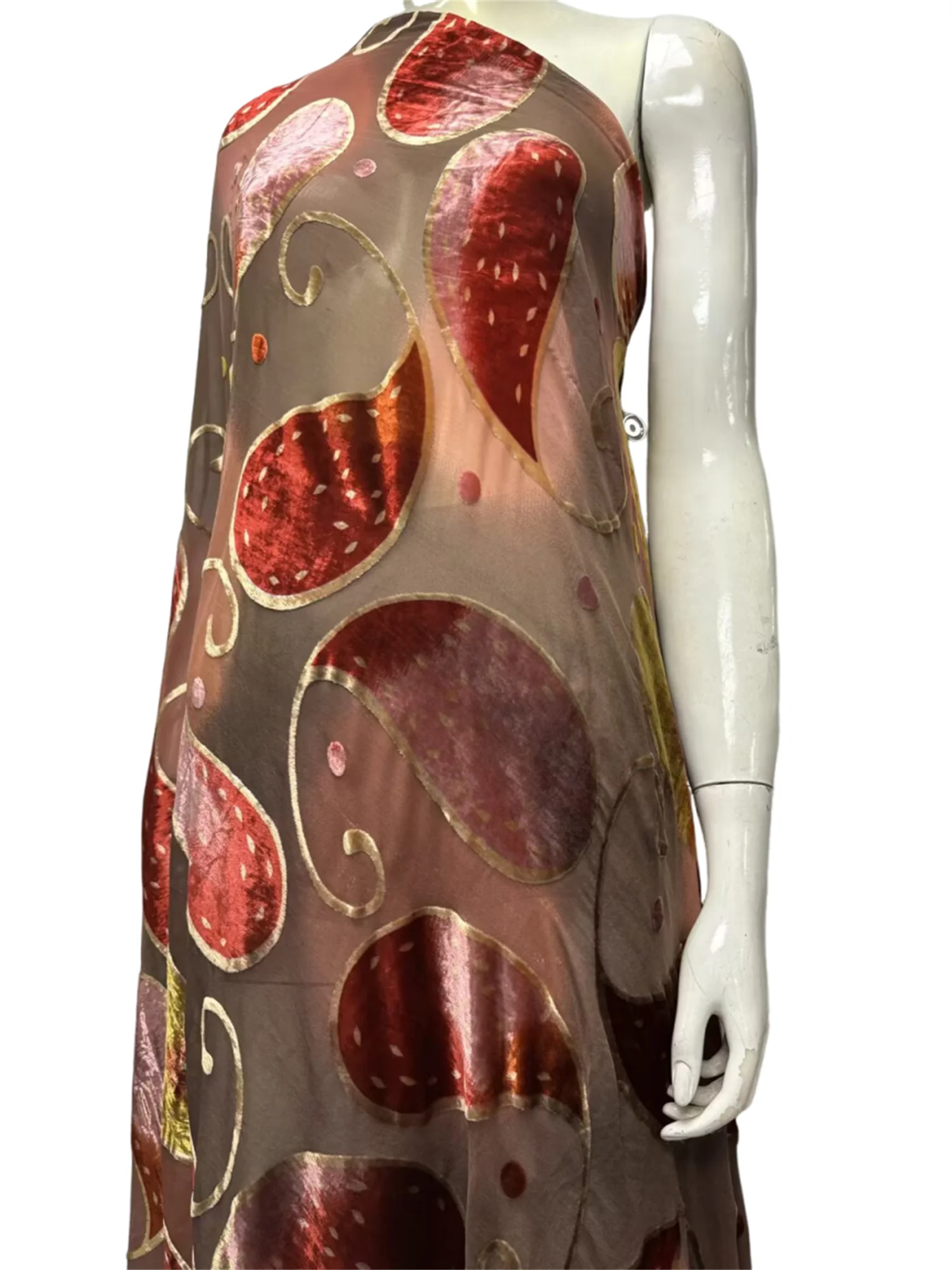 

Новое поступление 2025 года, африканская нигерийская парчовая бархатная тюлевая кружевная ткань с вышивкой, элегантная французская кружевная ткань для свадебных платьев SEW