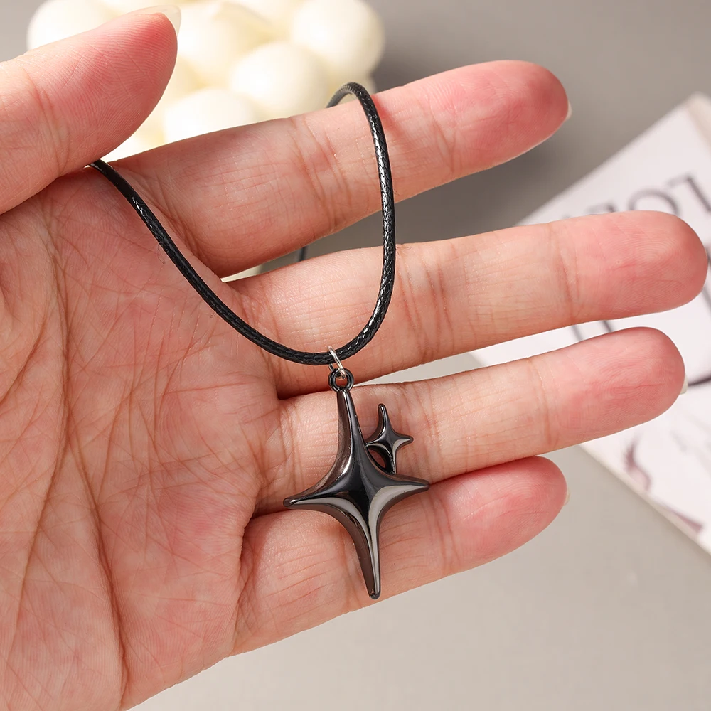 Aihua Hip-Hop Halskette mit Sonne-Mond-Stern-Anhänger in Gunmetal-Schwarz für Damen und Herren, Punk-Stil mit schwarzem Seilband, Y2K-Party-Schmuckgeschenke – Detail 6