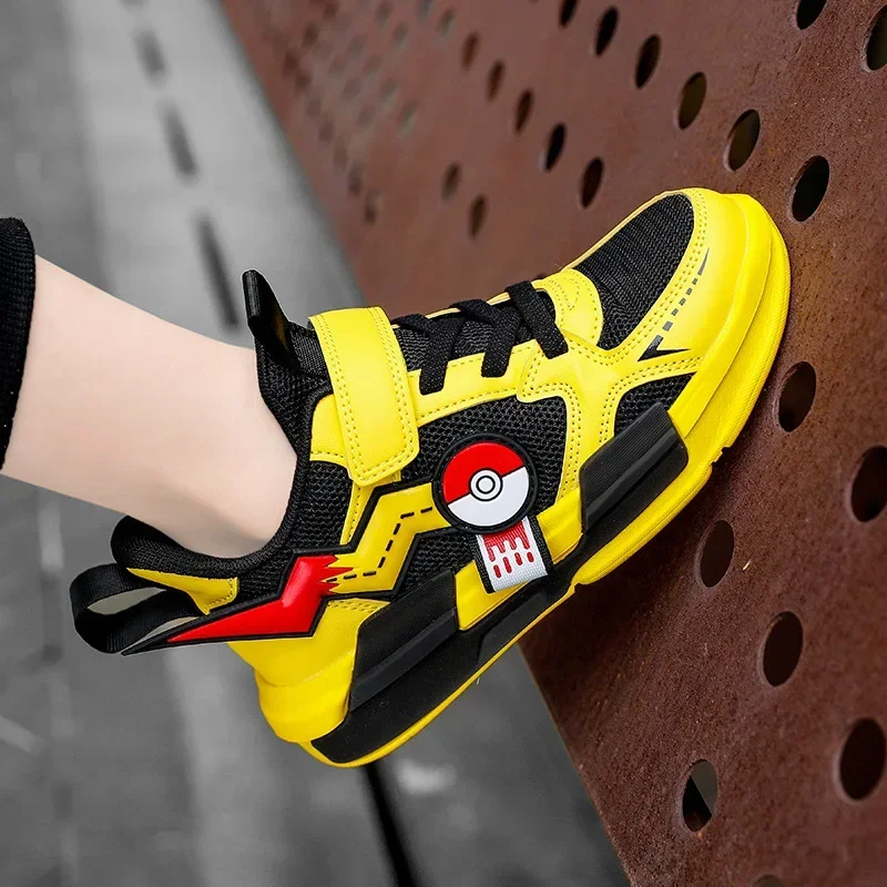 Pikachu Pokemon niños zapatos deportivos de dibujos animados moda Anime niño niña zapatillas estudiante Casual zapato para correr transpirable ligero