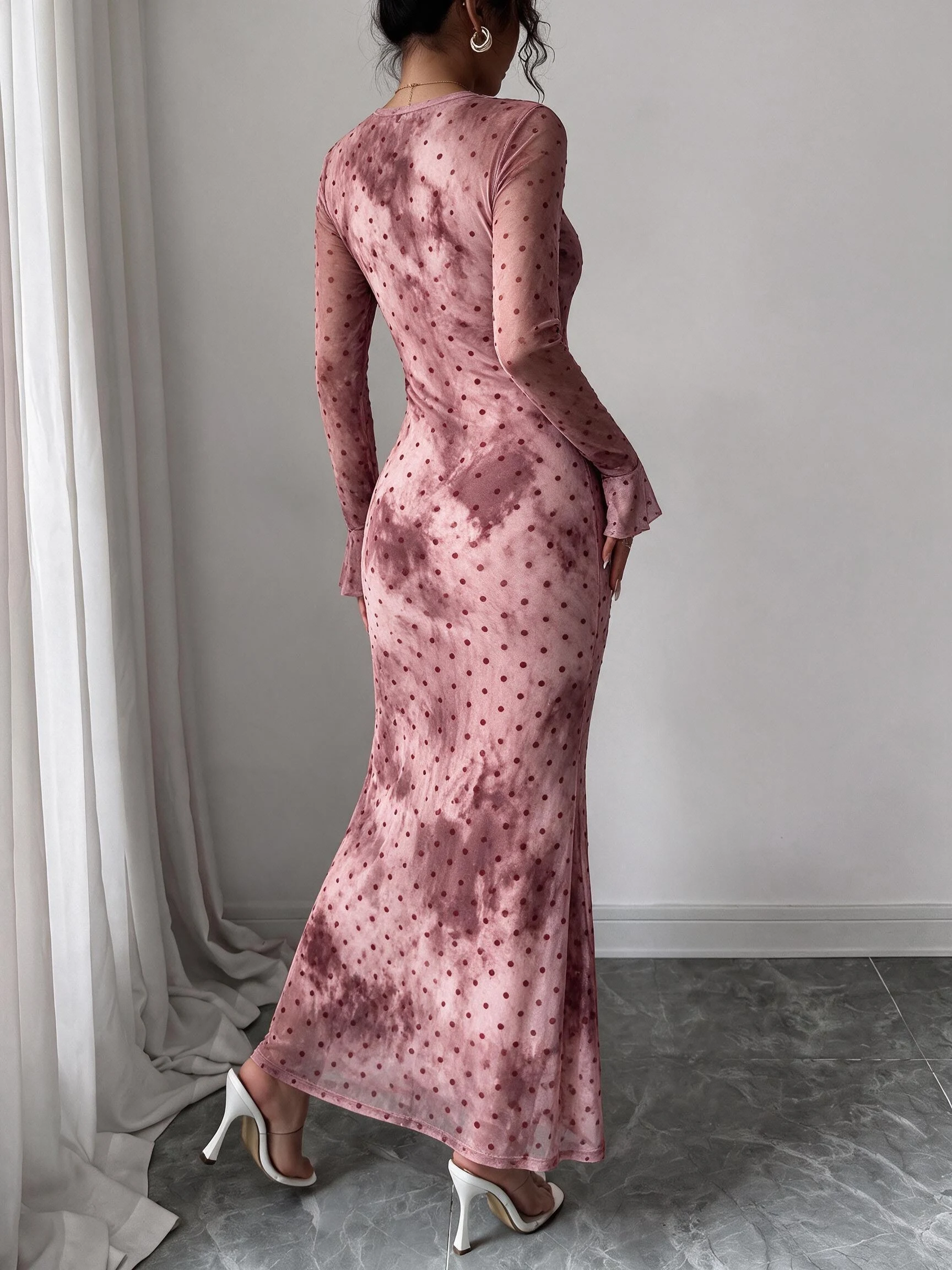 Damen Mesh Langarm Blumenmuster Maxikleid mit ausgestellten Ärmeln, figurbetontes Meerjungfrauenkleid, elegantes Abendkleid für Party und Clubwear. – Detail 10