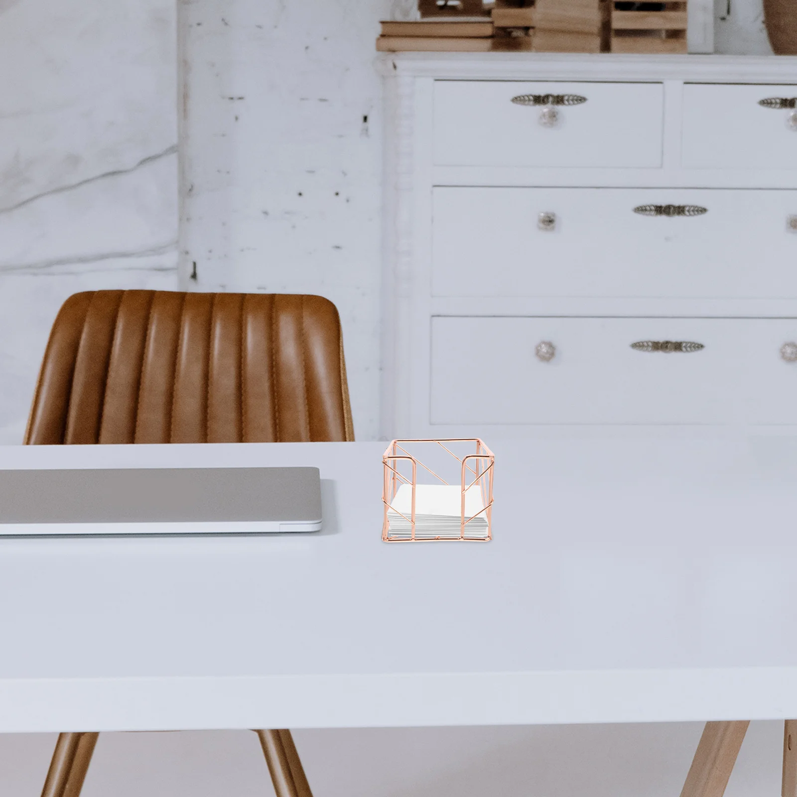 

Metal Memo Holder Rose Gold Desktop Note Dispenser Large Capacity Paper Trays Cute Office Accessories Elegant Design