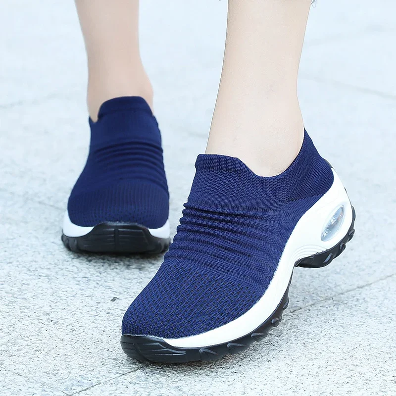 Damen-Walking-Trainer, modische Fly-Weave-Socken-Sneaker, atmungsaktive, bequeme Pflegeschuhe, lässige Plateau-Loafer, rutschfest – Detail 9