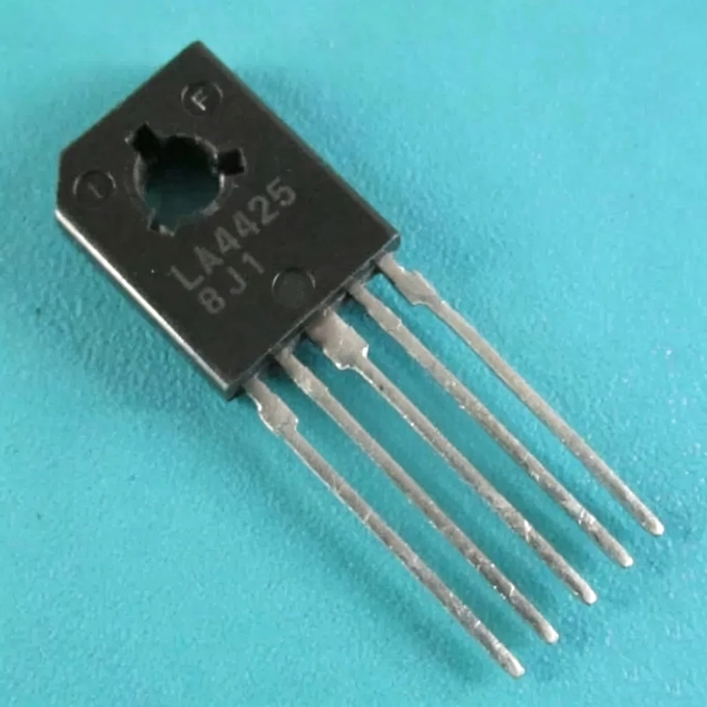 TO126-5 LA4425 LA4425A 5pcs