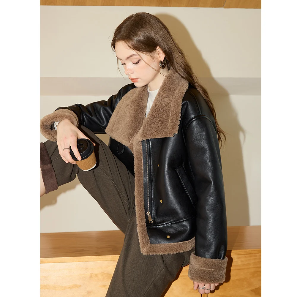 Jaqueta Feminina KUHNMARVIN em Couro PU com Forro, Gola, Zíper, Estilo Oversized, Quente e Casual