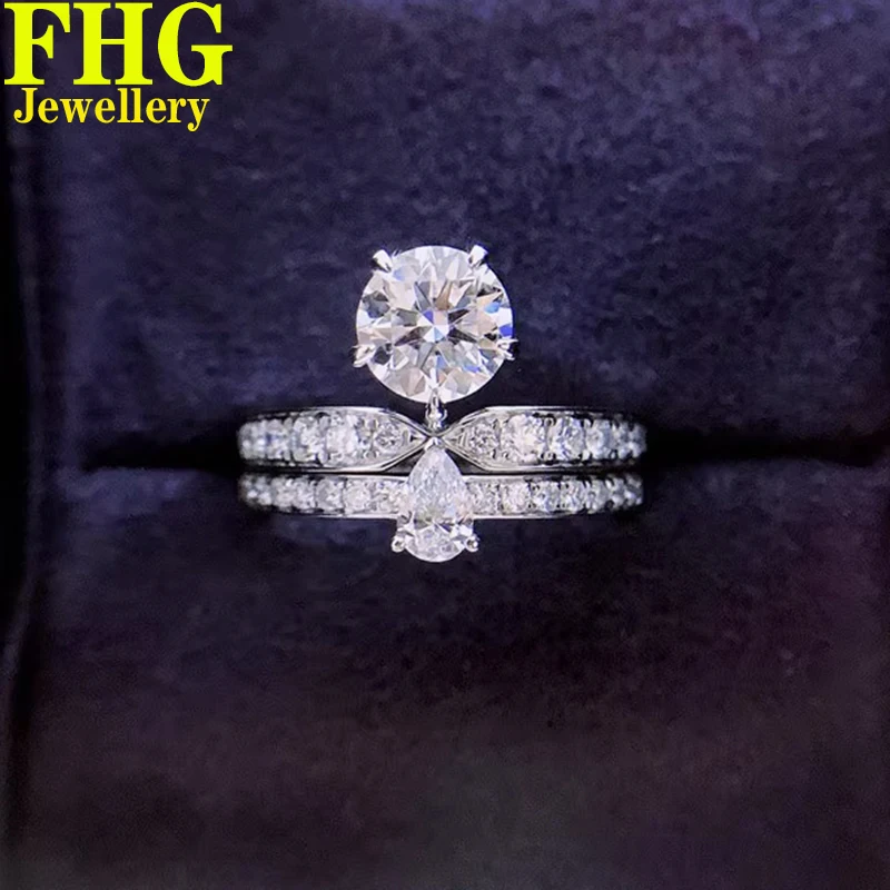 

Solid Au750 18K White Gold Ring Composed of two rings DVVS1 Moissanite Diamonds Heart Shape Wedding Party