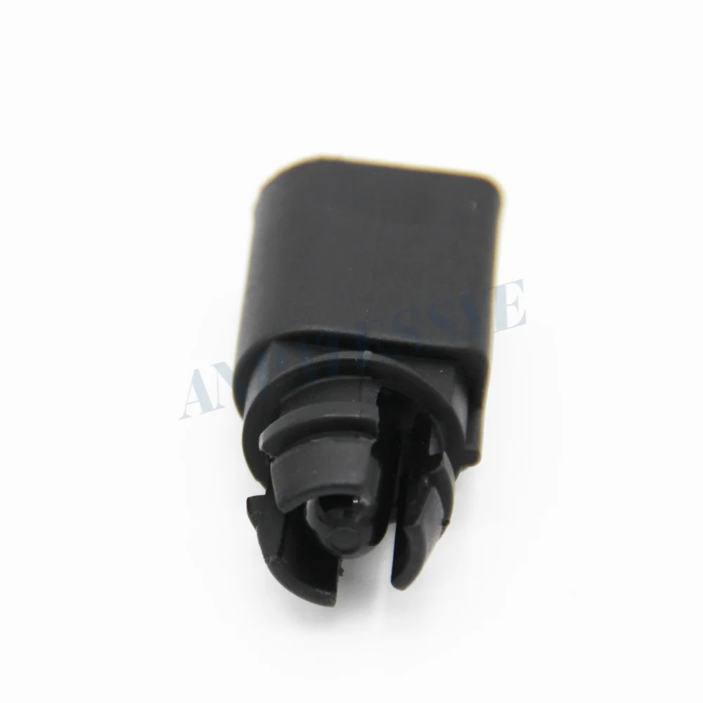 6RD820535 8Z0820535 Outside Air Temperature Sensor Fit For VW Passat Polo Tiguan Santana CC Jetta MAGOTAN Golf YETI Superb