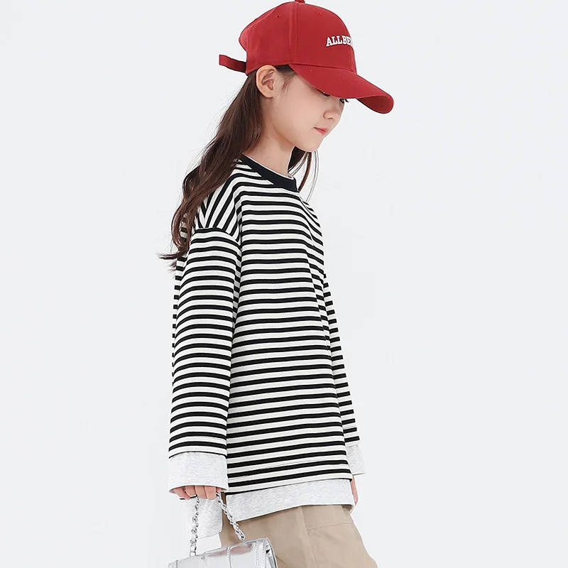 ملابس الفتيات لخريف وشتاء 2025 مع قلنسوة مخططة بأكمام طويلة تي شيرت فستان مراهق للأطفال فضفاض 4 6 7 8 9 10 11 12 سنة