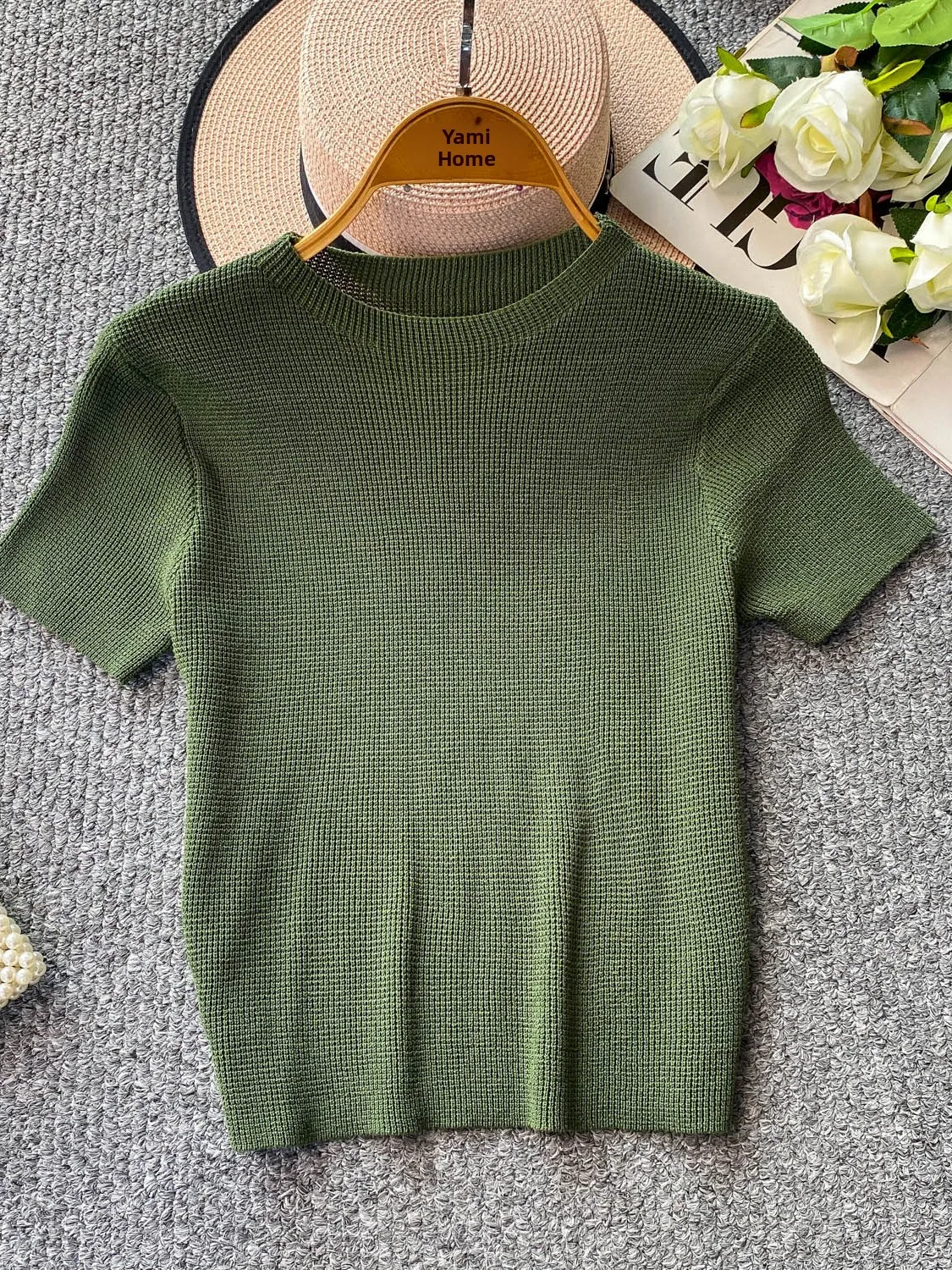 Summer 2025 Women's Elastic Knitted round Neck Short Sleeve T-shirt Loose Fit Versatile Casual Top Elegant Minimalist Design
