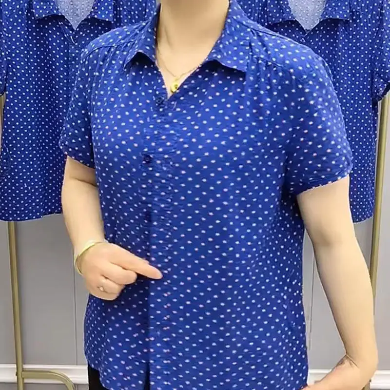 Camisa informal de manga corta con estampado de lunares para mujer, ropa femenina de verano, blusa holgada de un solo pecho con cuello vuelto